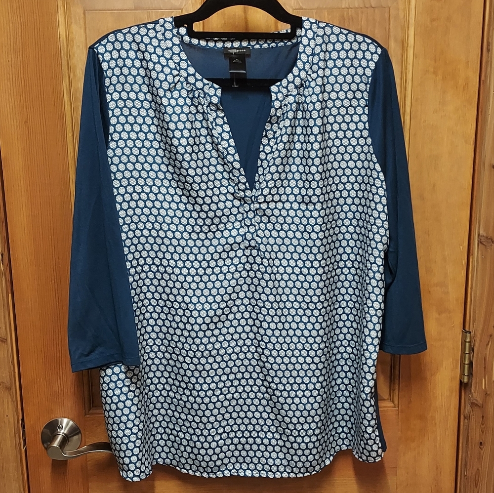 Anne Taylor Mixed Media blouse